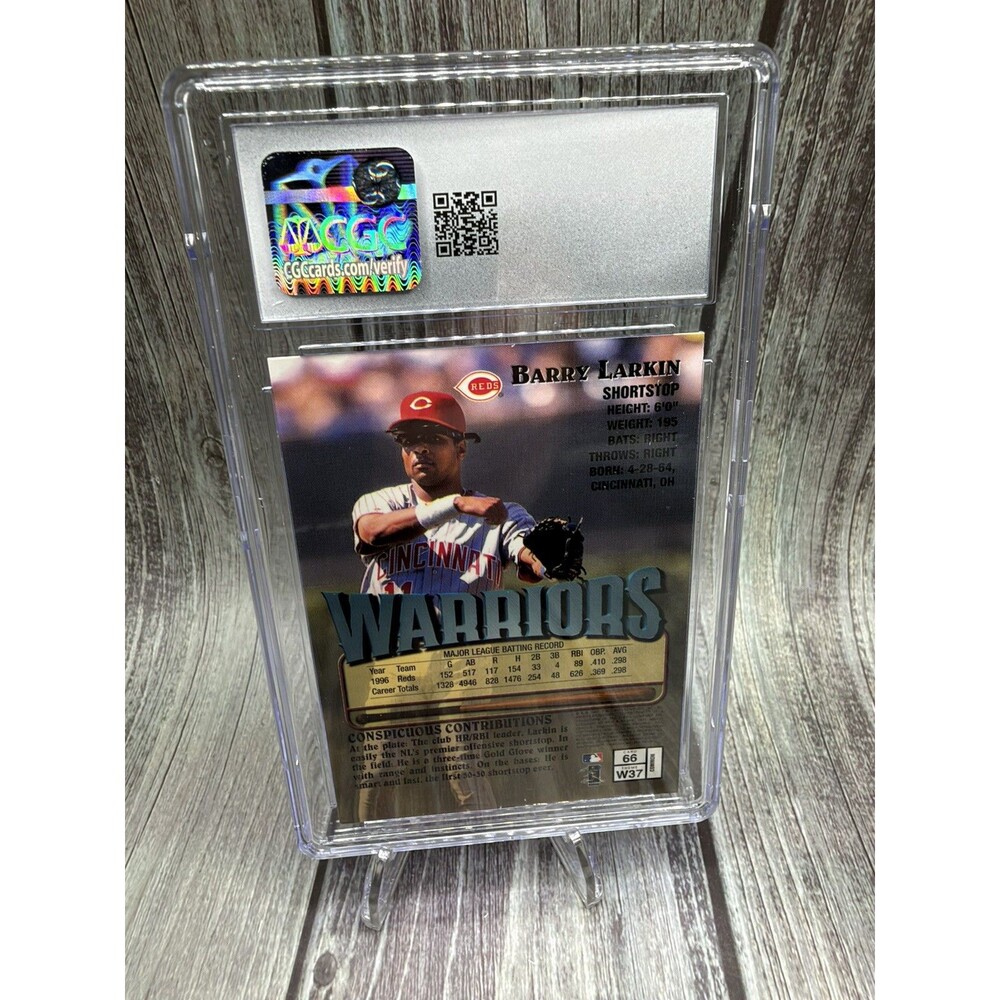 1997 Topps Finest - Common - Bronze Barry Larkin #66 Refractor - Picture 8 of 10